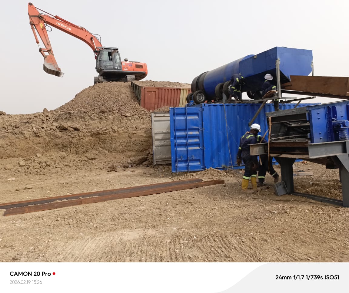 Alluvial processing equipment at Babban Tsauni